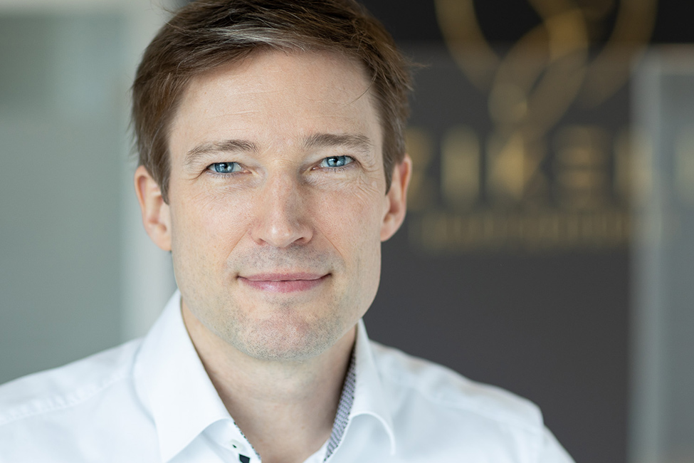 Dr. Martin Zikeli